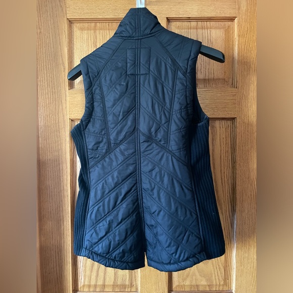 Prana Vest - Picture 4 of 4